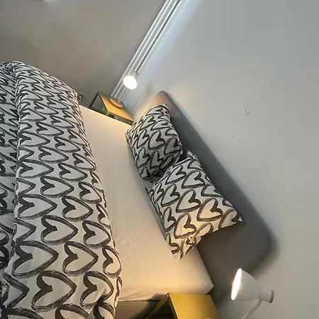 Appartement Tirou 3 Centre - Gare - Aeroport *