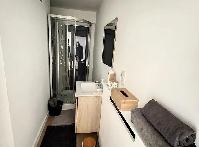 Tirou 3 Centre - Gare - Aeroport